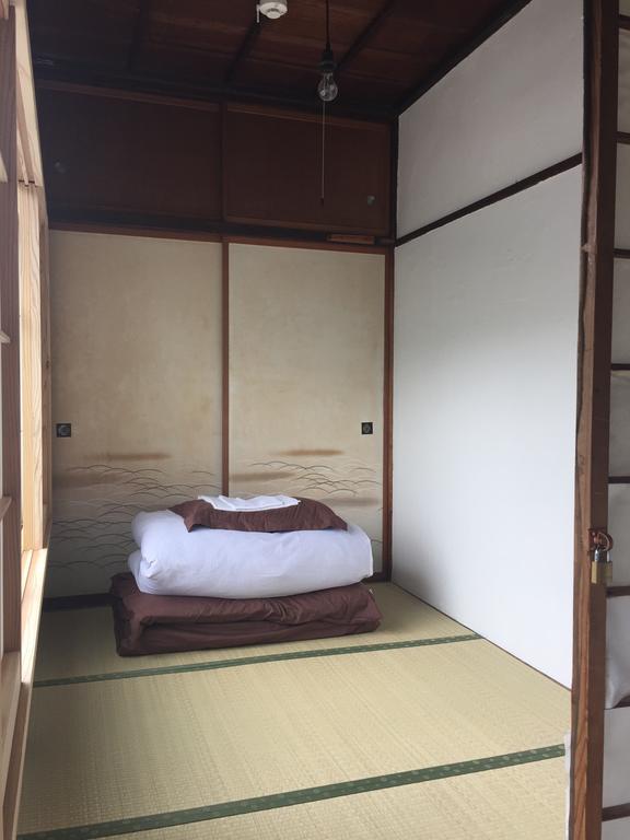Hakone Guesthouse Toi Екстер'єр фото