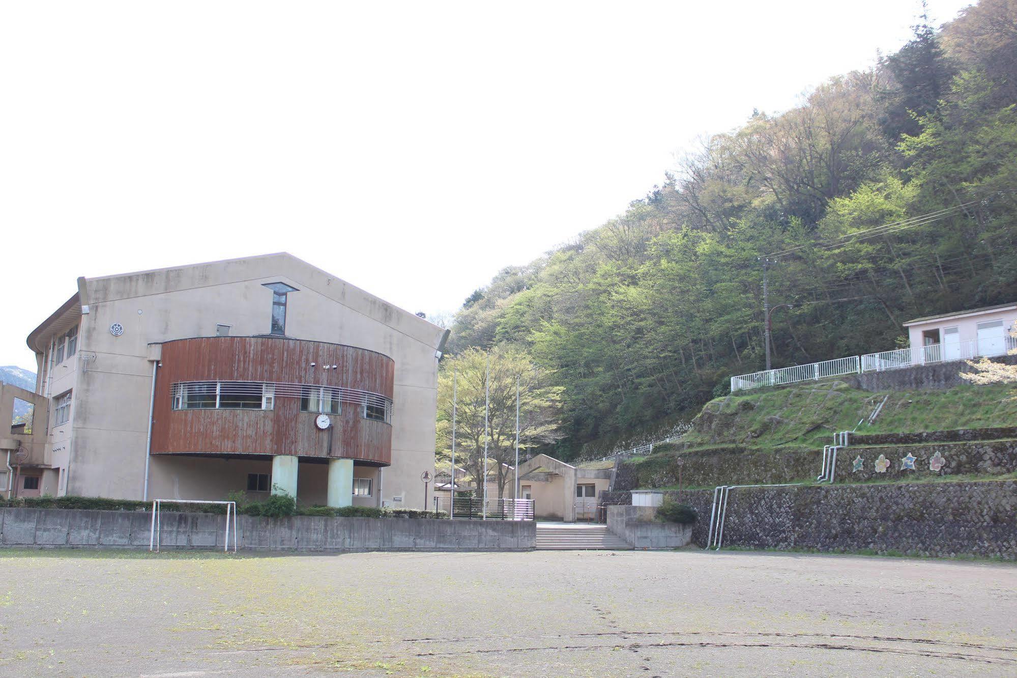 Hakone Guesthouse Toi Екстер'єр фото